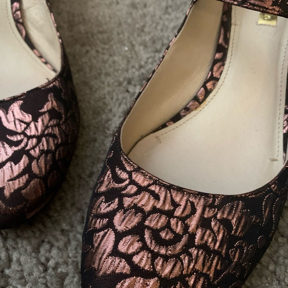 Louise et cie Elegant textured fabric Women's Shoes 8.5 Mary Jane style - Picture 2 of 8